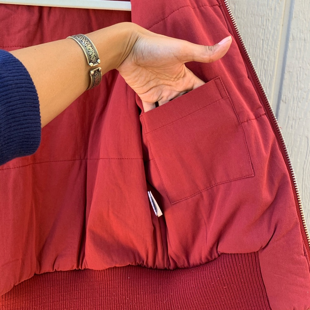 Wilfred Free red plush oversized full zip teddy sherpa jacket semi cropped - Picture 8 of 16